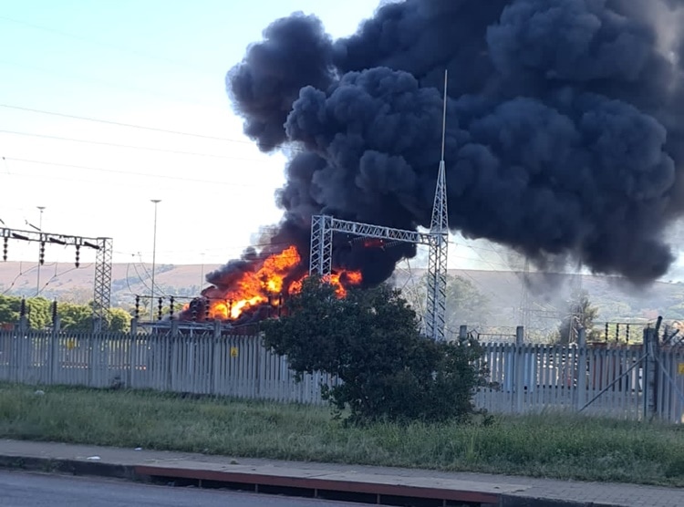 Big fire at Koedespoort substation