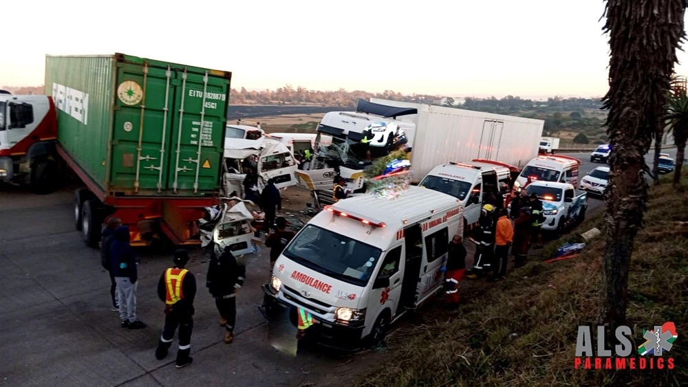 One dead, 18 injured in accident on N3