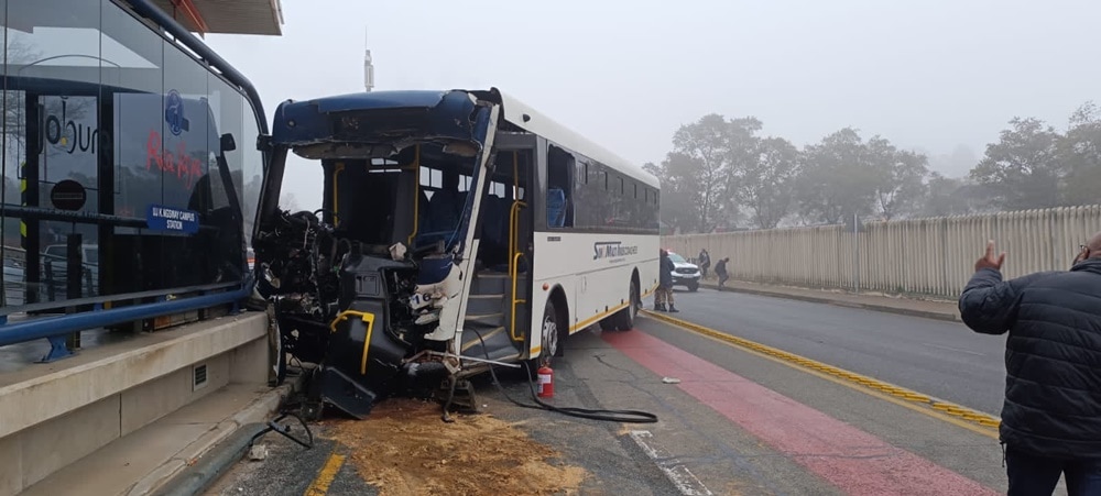 77 injured when buses overturned