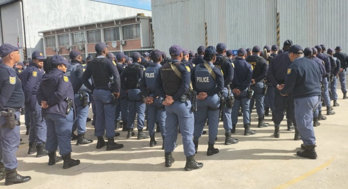 Police in the Western Cape's 'deficient equipment' is causing concern