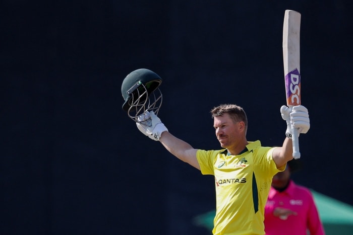 Australia makes neck guards mandatory against fast bowlers