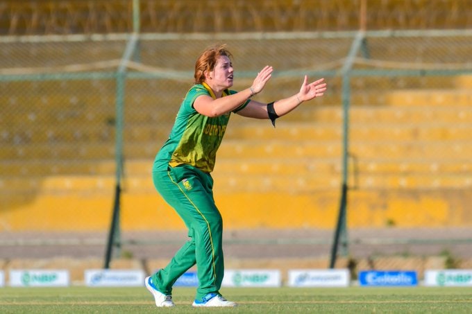 Women's cricket: Rain has the final say