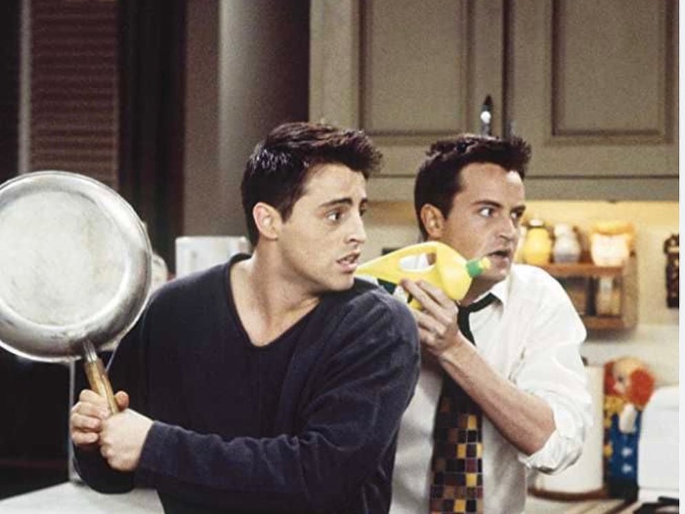 Hollywood: Disney Channel twins back in spotlight;  'Friends' says goodbye to Matthew Perry