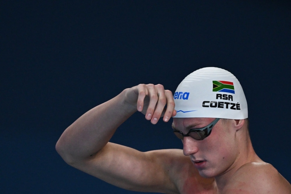 Swimming in Doha: SA swimmers in the background
