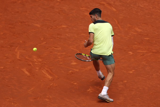 Spanish tennis crown prince on title course