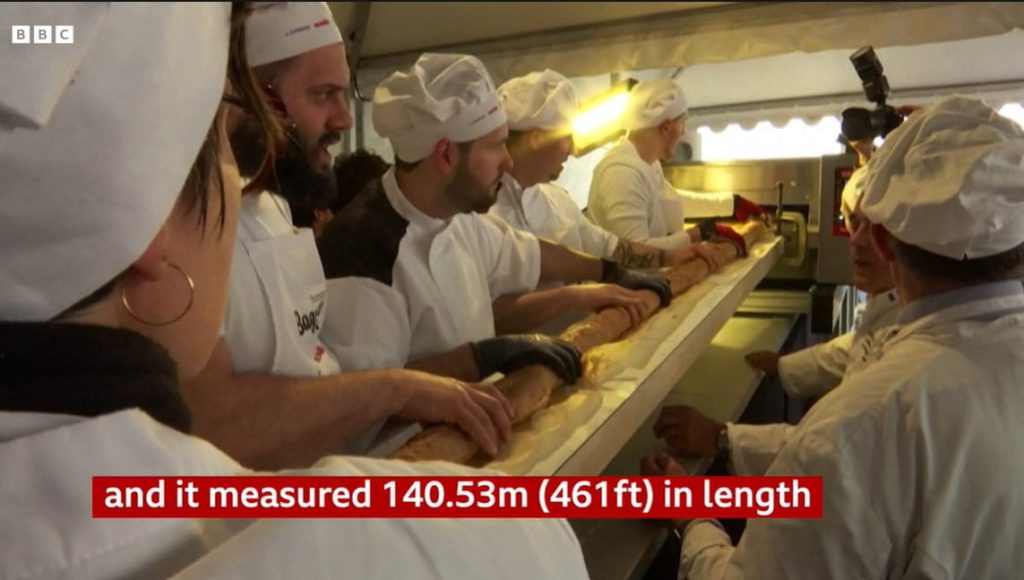 French bake longest baguette in the world